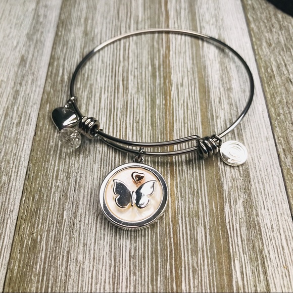 3/$15 Footnotes Butterfly Believe Charm Bangle - Picture 8 of 8